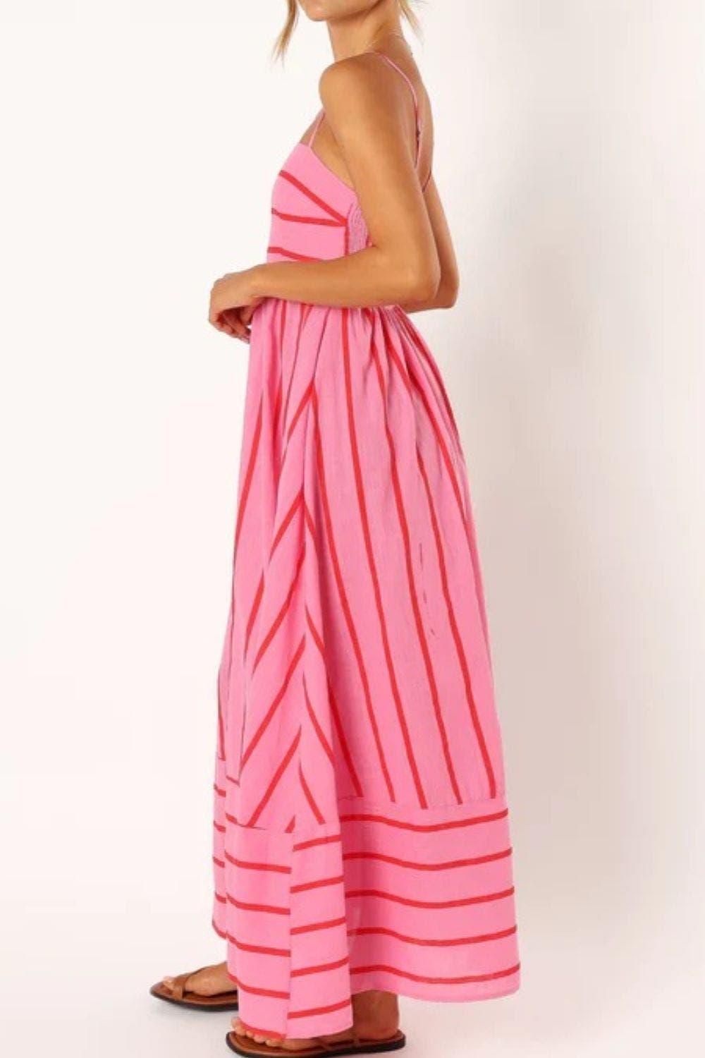 Elegant yet casual striped maxi dress, women's perfect summer beach outfit.