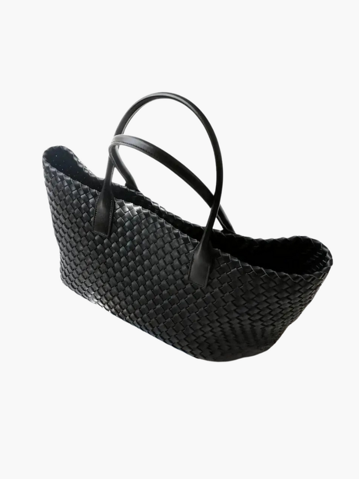 Luxurious women's woven leather tote bag. Spacious and stylish everyday shoulder bag.