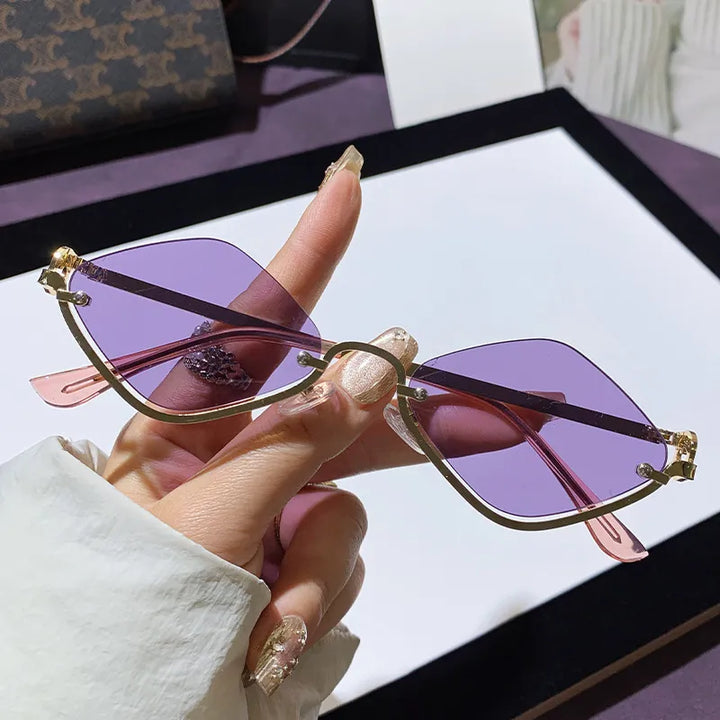Lightweight cat-eye sunglasses for women with UV400 protection and color lenses