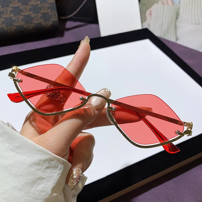 Stylish UV protection cat-eye sunglasses with modern color tinted lenses for women
