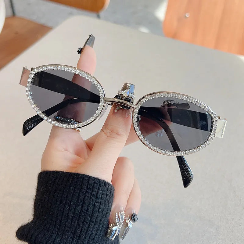 UV400 protection round sunglasses for women, perfect travel essential with metal accents.