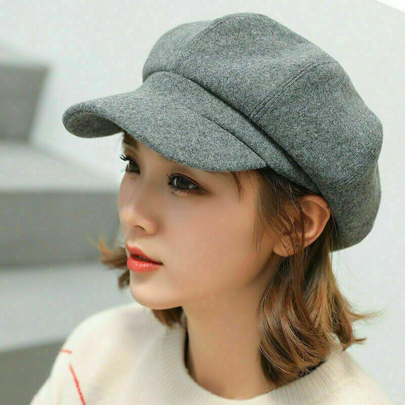Warm vintage women's balloon hat, cotton fabric, retro Verna style, fashionable winter accessory.