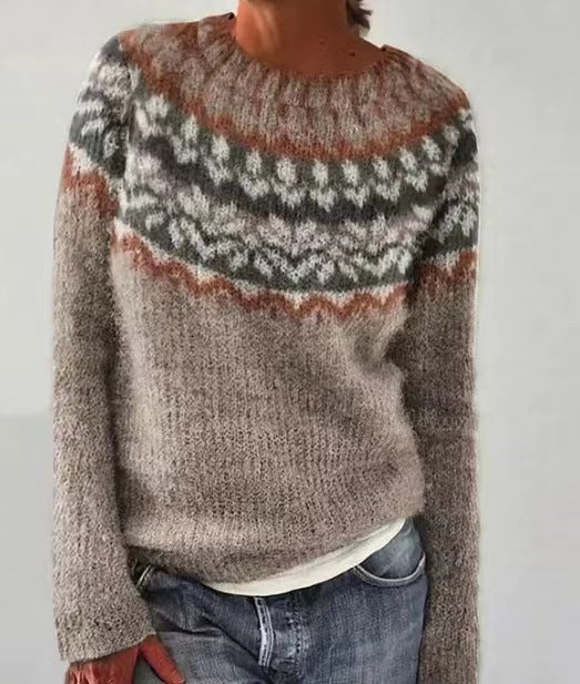 Stay warm and stylish with this women's vintage knit sweater, perfect for fall.