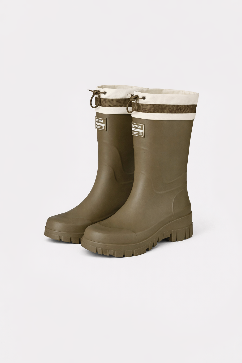 Women's essential slip-on boots for wet, muddy conditions.