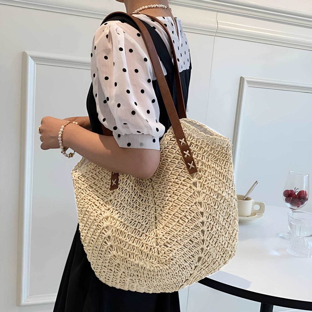 Boho-inspired woven shoulder bag, ideal for beach days