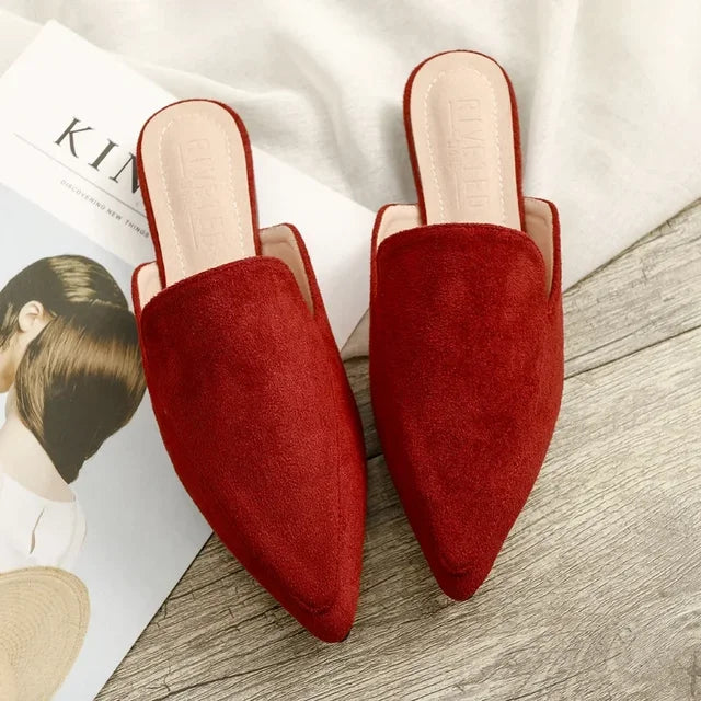 Stylish women's pointed toe mules, easy slip-on shoes for comfortable all-day wear and versatile fashion.
