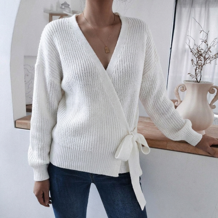 Versatile women's wrap sweater with V-neck, elegant tie waist. A casual chic knitted jumper for everyday.
