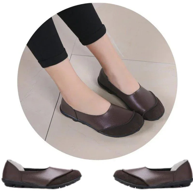Casual women's wide fit flats, moccasins designed for bunion comfort & style.