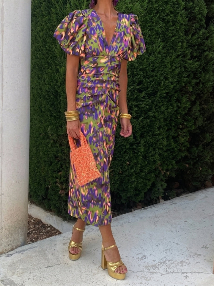 Chic floral midi race dress with elegant puff sleeves, perfect for women attending race day events.