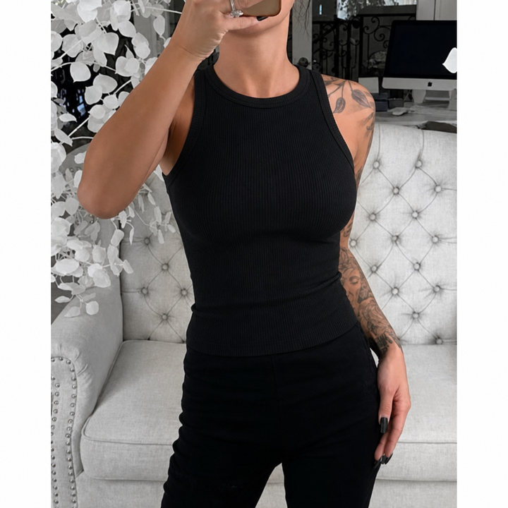 Women's crew neck casual tank top, fitted and sleeveless, perfect for everyday wear and summer fashion.