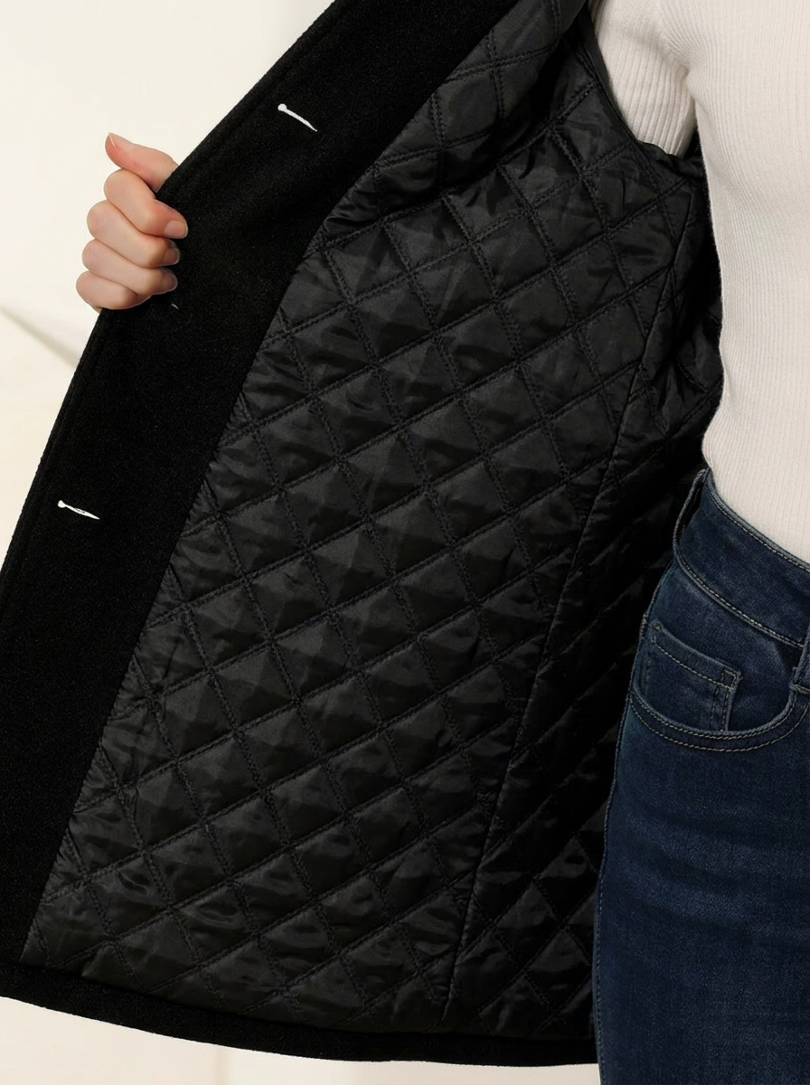 Women's classic single-breasted trench coat, long & elegant. Versatile outerwear for stylish fall & winter fashion.
