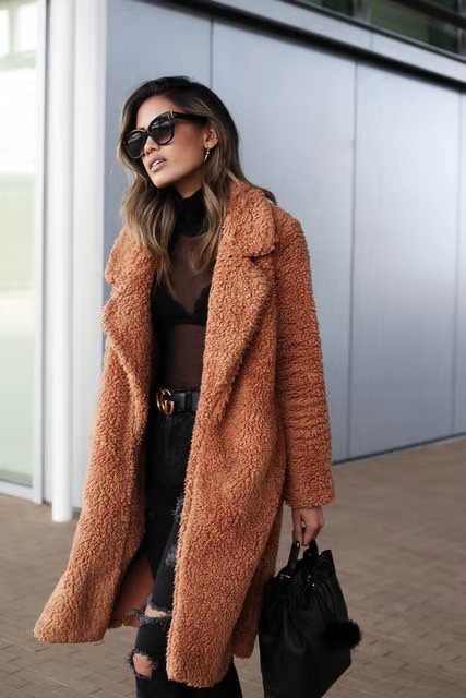 The Isla coat: a must-have warm and fashionable teddy outerwear.