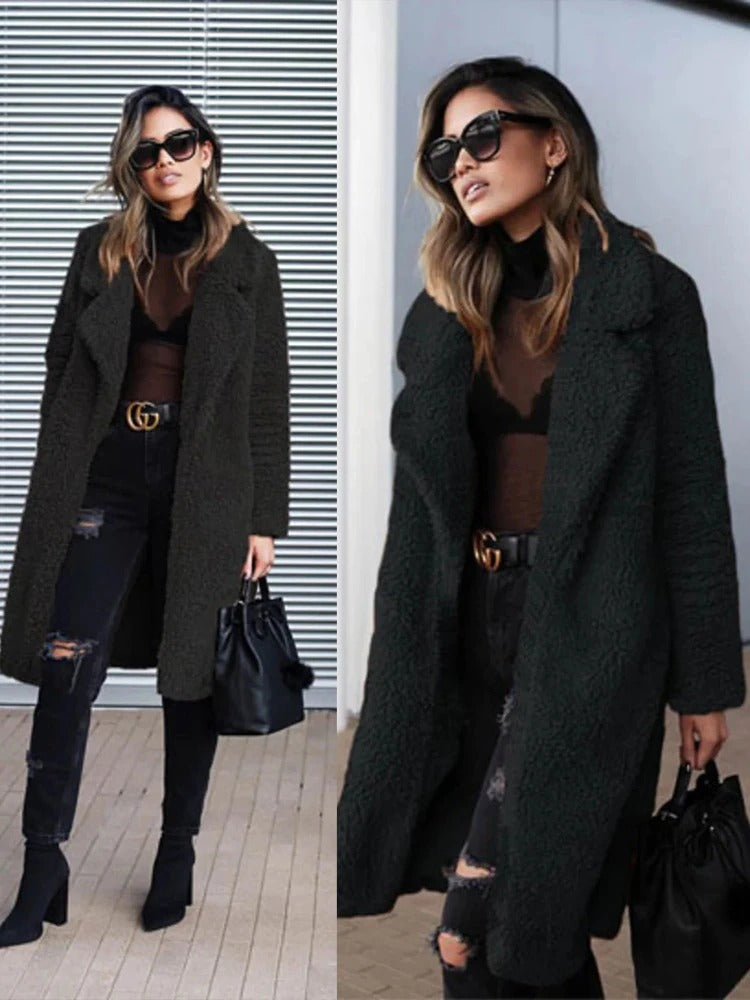 Fashionable long teddy coat for women, the Isla model in winter.