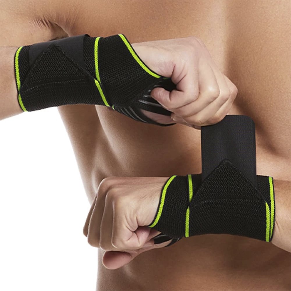 Medical-grade wrist & thumb support brace for post-injury recovery & stability. Reduces pain & swelling.